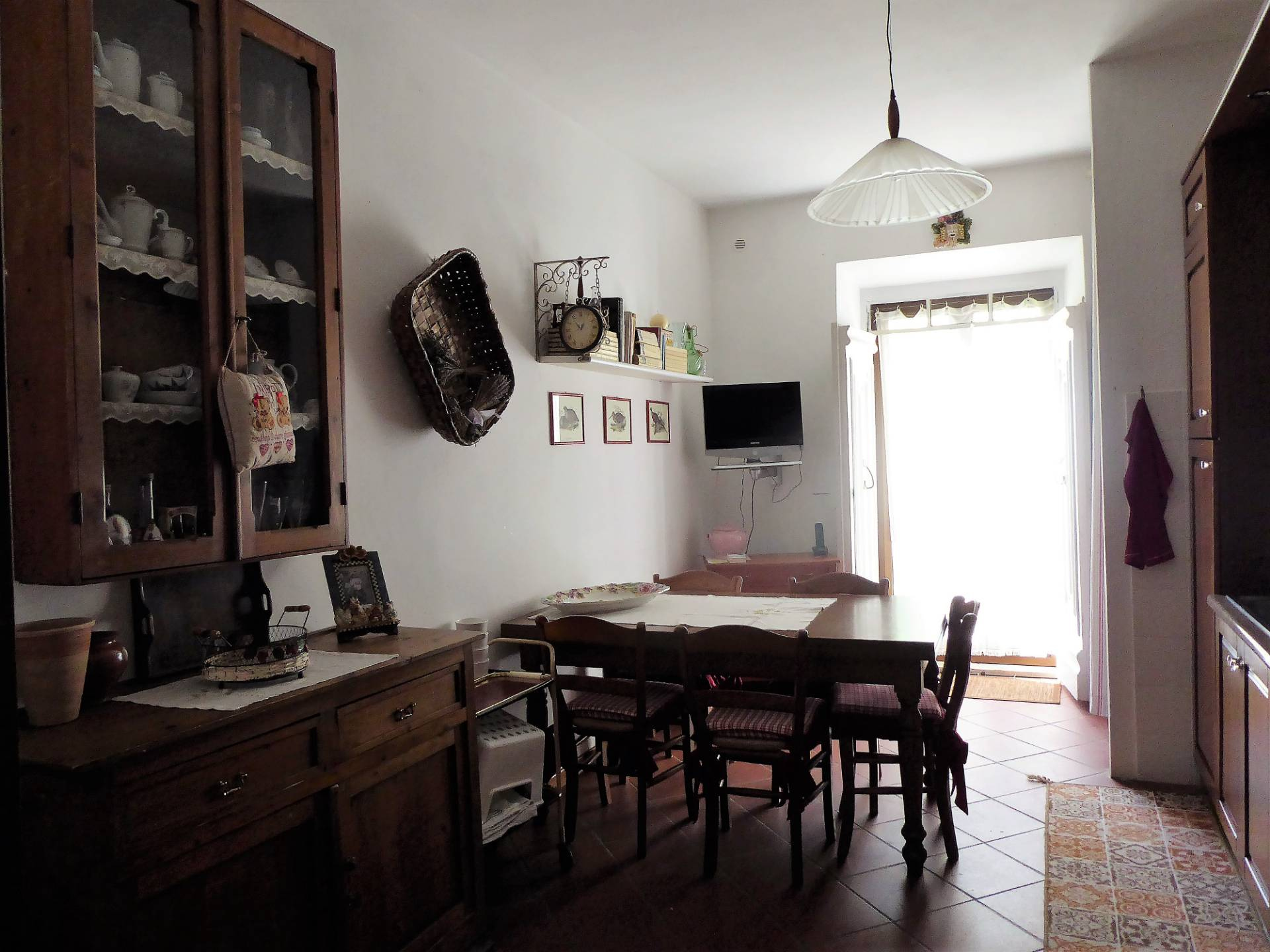 Immagine 17 di Villa in vendita  a Vecchiano