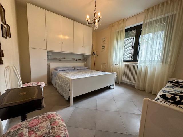 Immagine 14 di Appartamento in vendita  a Camaiore