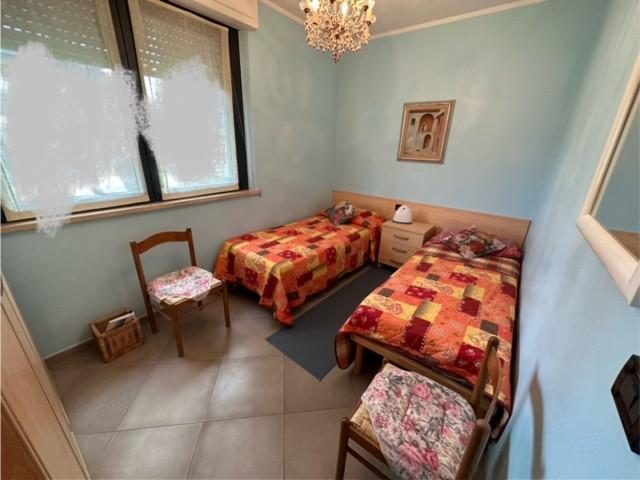 Immagine 33 di Appartamento in vendita  a Camaiore