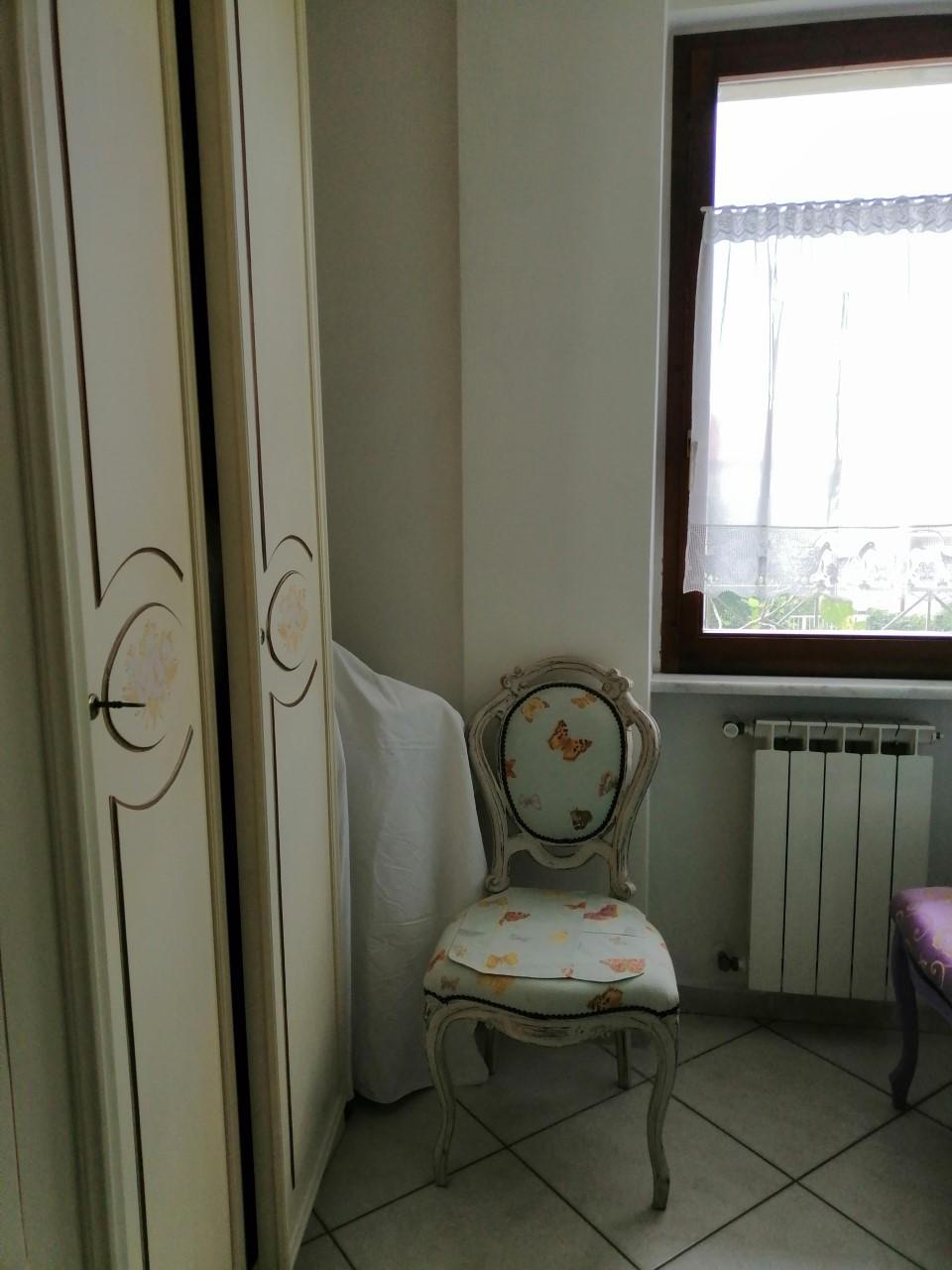 Immagine 12 di Villetta a schiera in vendita  a Massa