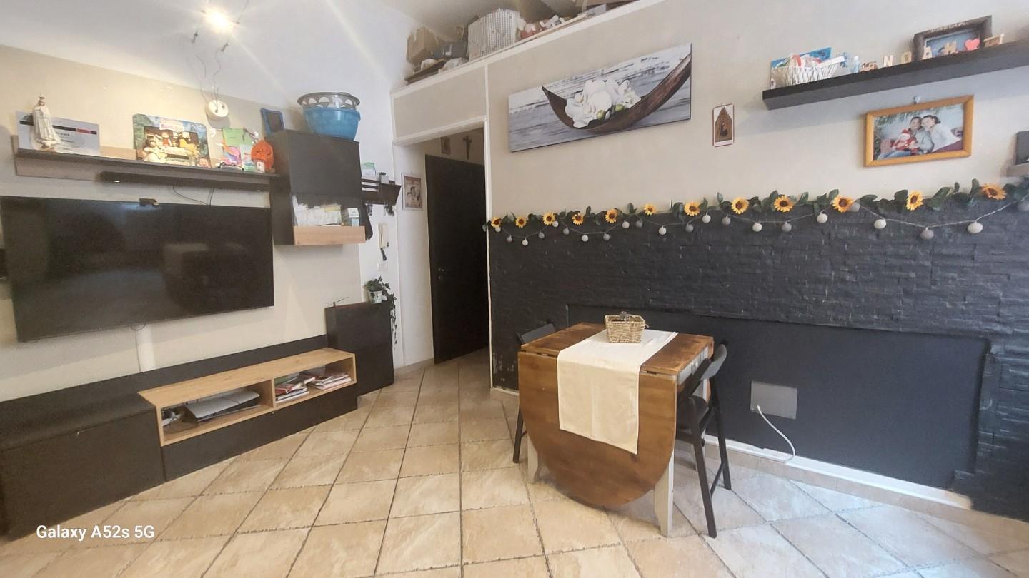 Immagine 9 di Appartamento in vendita  a Livorno