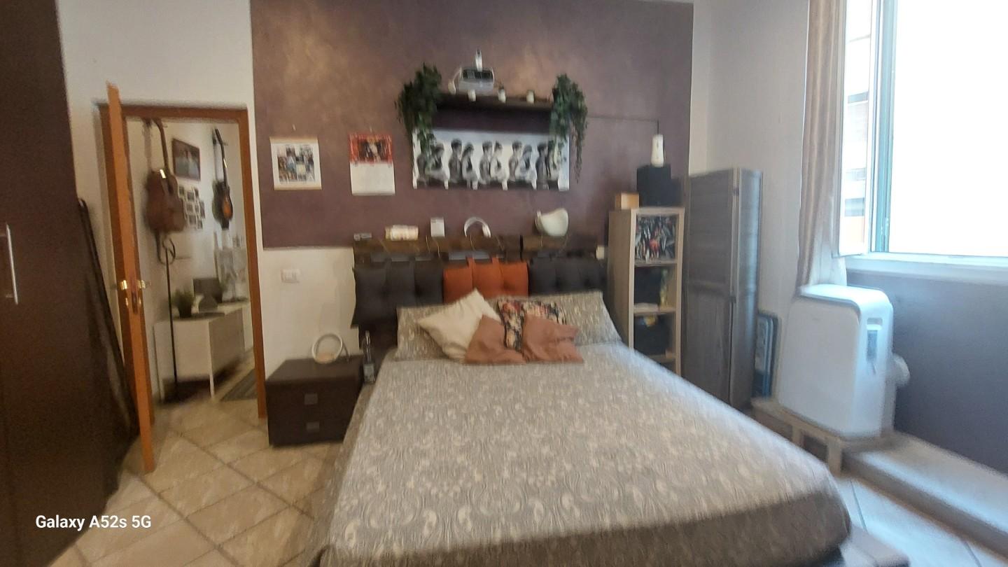 Immagine 19 di Appartamento in vendita  a Livorno