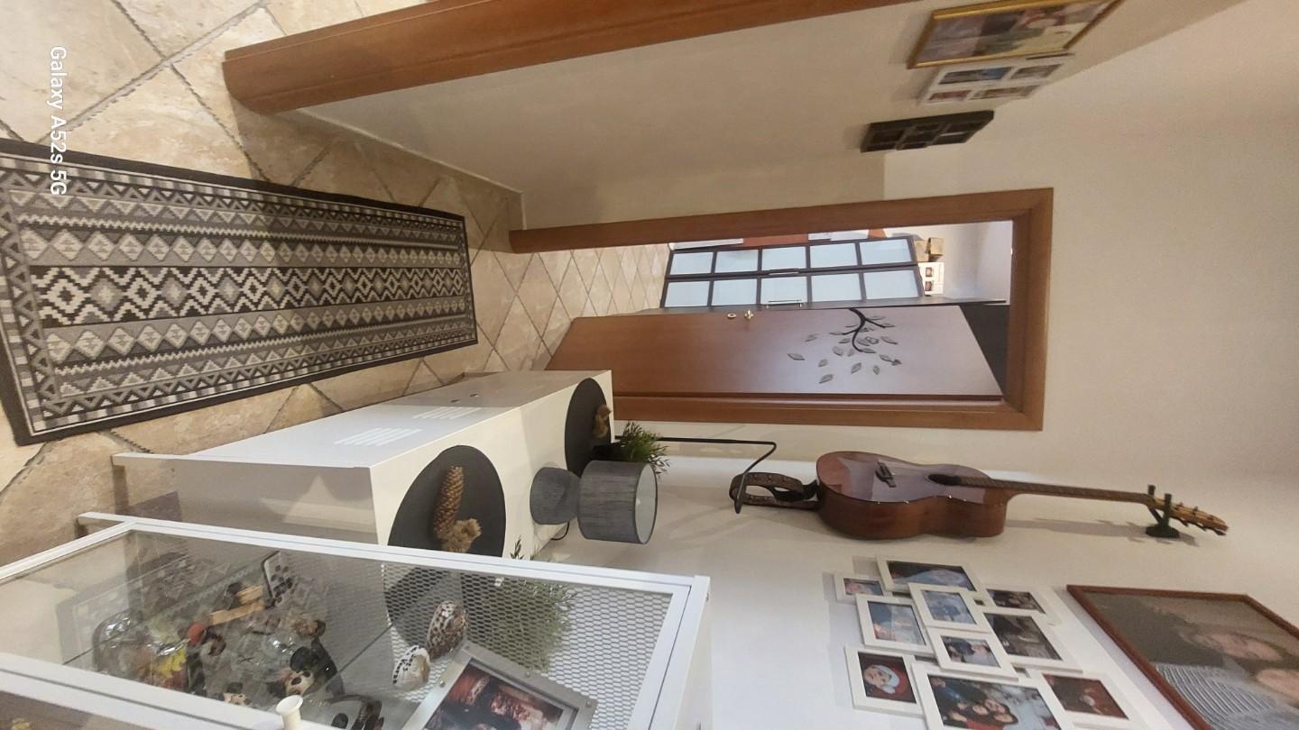 Immagine 28 di Appartamento in vendita  a Livorno