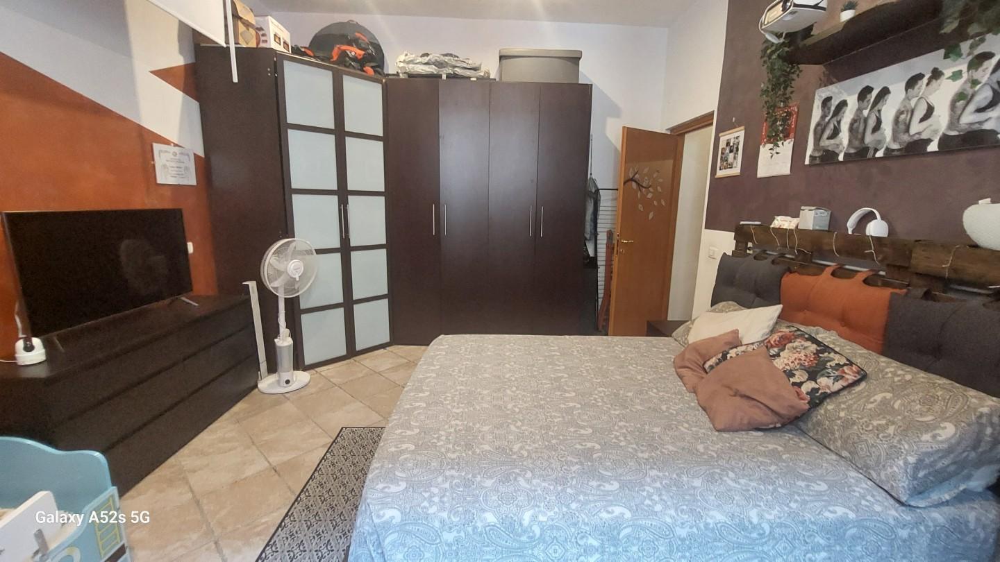 Immagine 15 di Appartamento in vendita  a Livorno