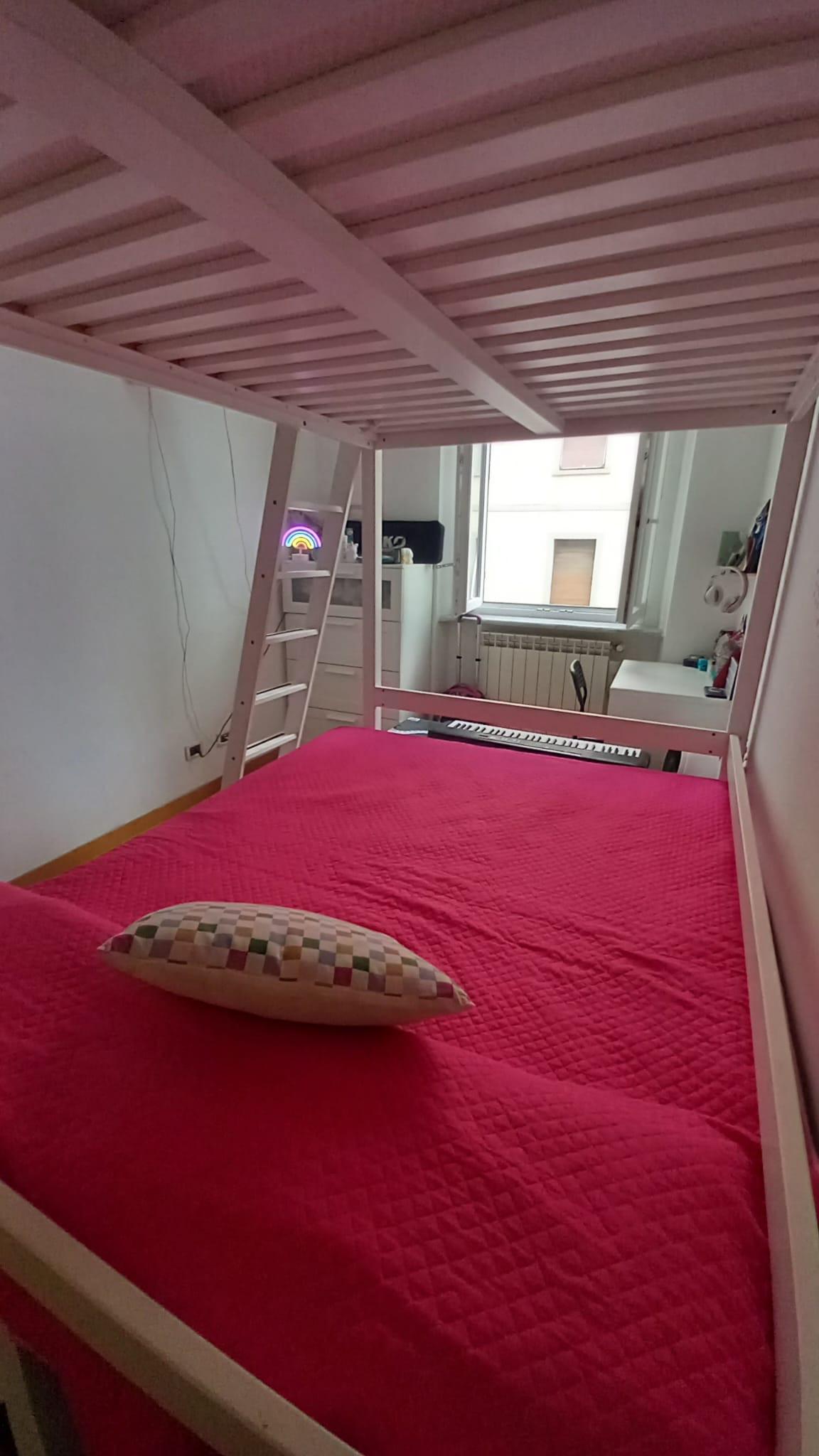 Immagine 8 di Appartamento in vendita  a Livorno