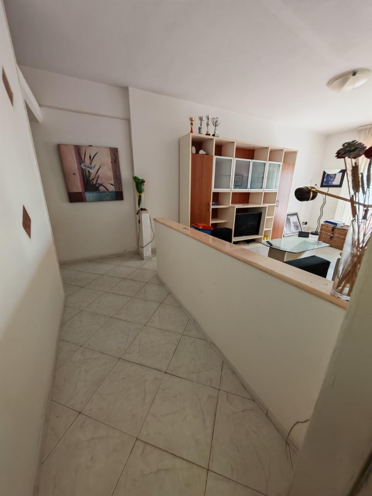 Immagine 13 di Appartamento in affitto  a Carrara