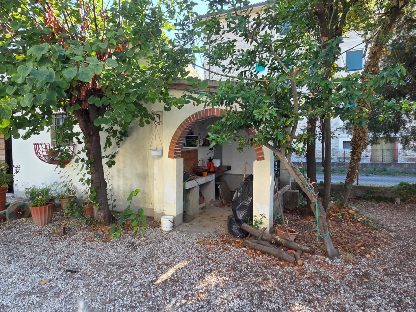 Immagine 16 di Casa indipendente in vendita  a Collesalvetti