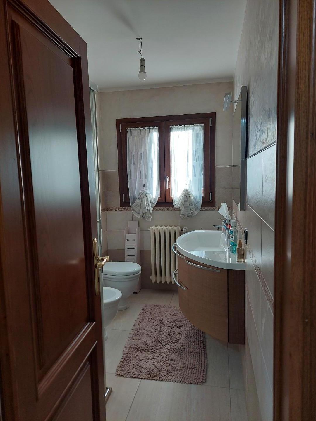 Immagine 17 di Casa indipendente in vendita  a Santa Croce Sull'arno