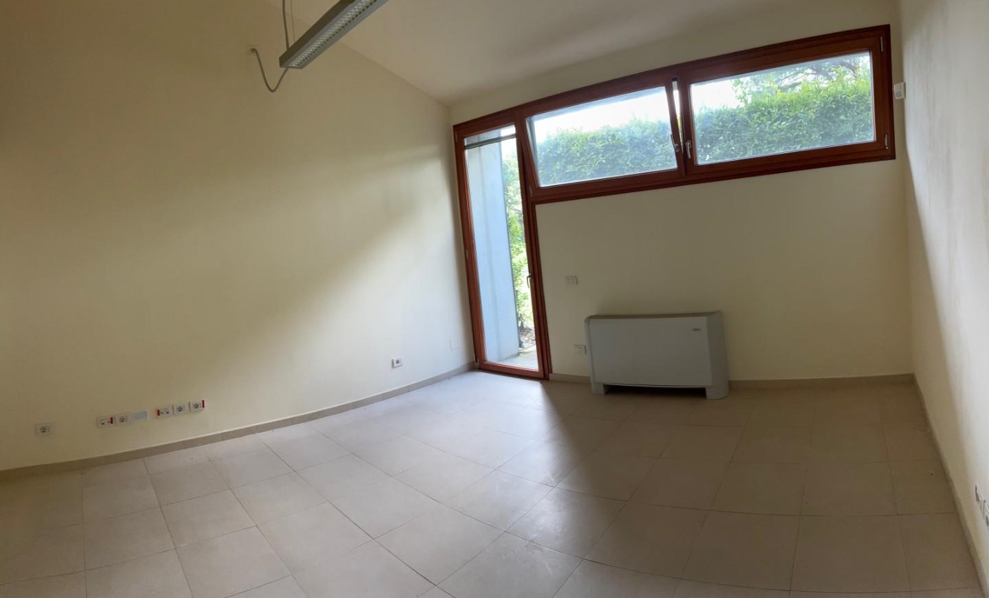 Immagine 10 di Appartamento in affitto  a San Giuliano Terme