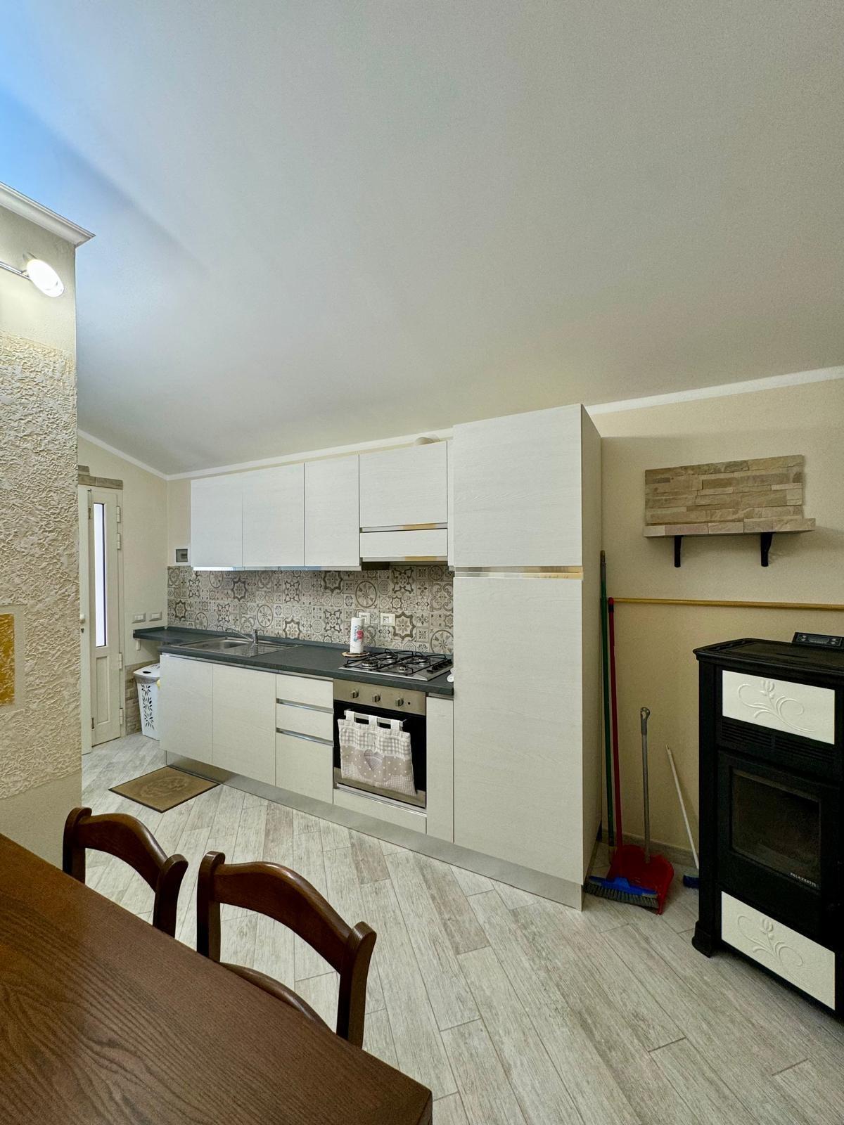 Immagine 45 di Villa in vendita  a Capannori