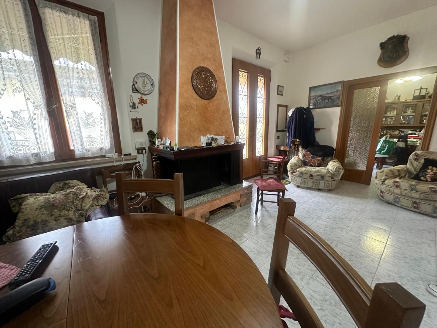 Immagine 2 di Appartamento in vendita  a San Miniato