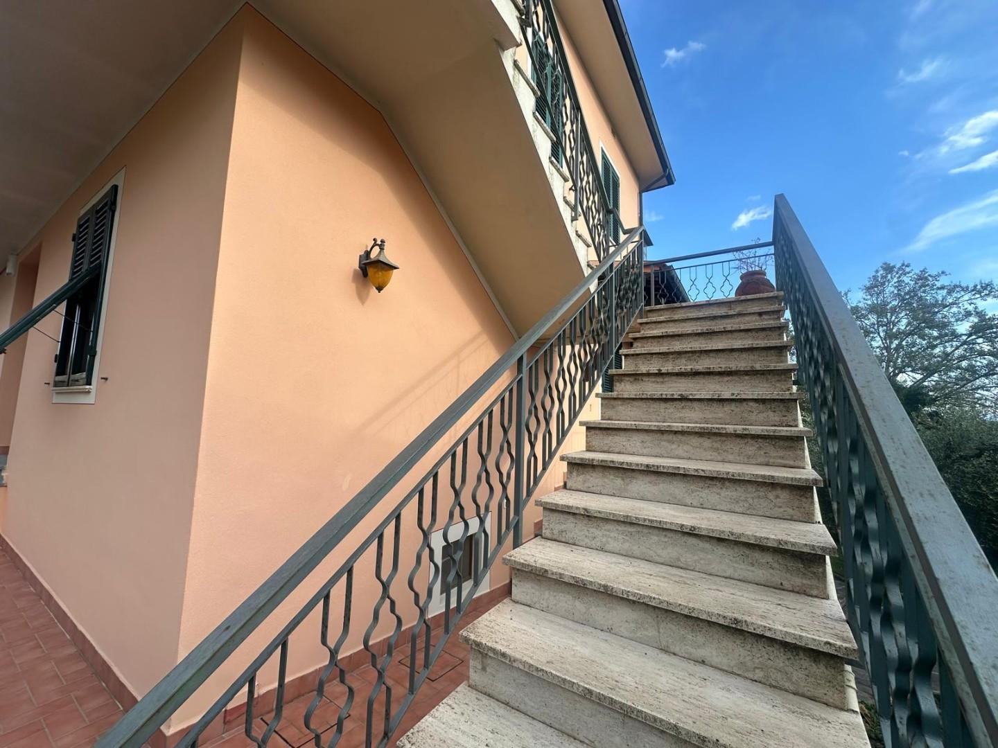 Immagine 20 di Appartamento in vendita  a San Miniato