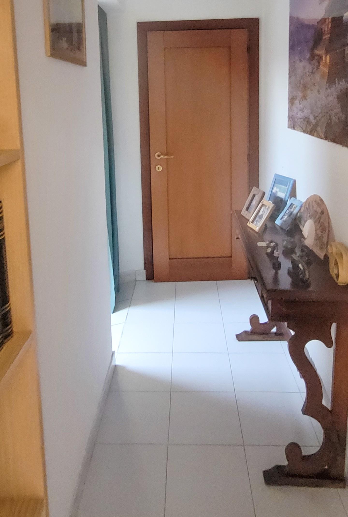 Immagine 18 di Villa in vendita  a San Giuliano Terme