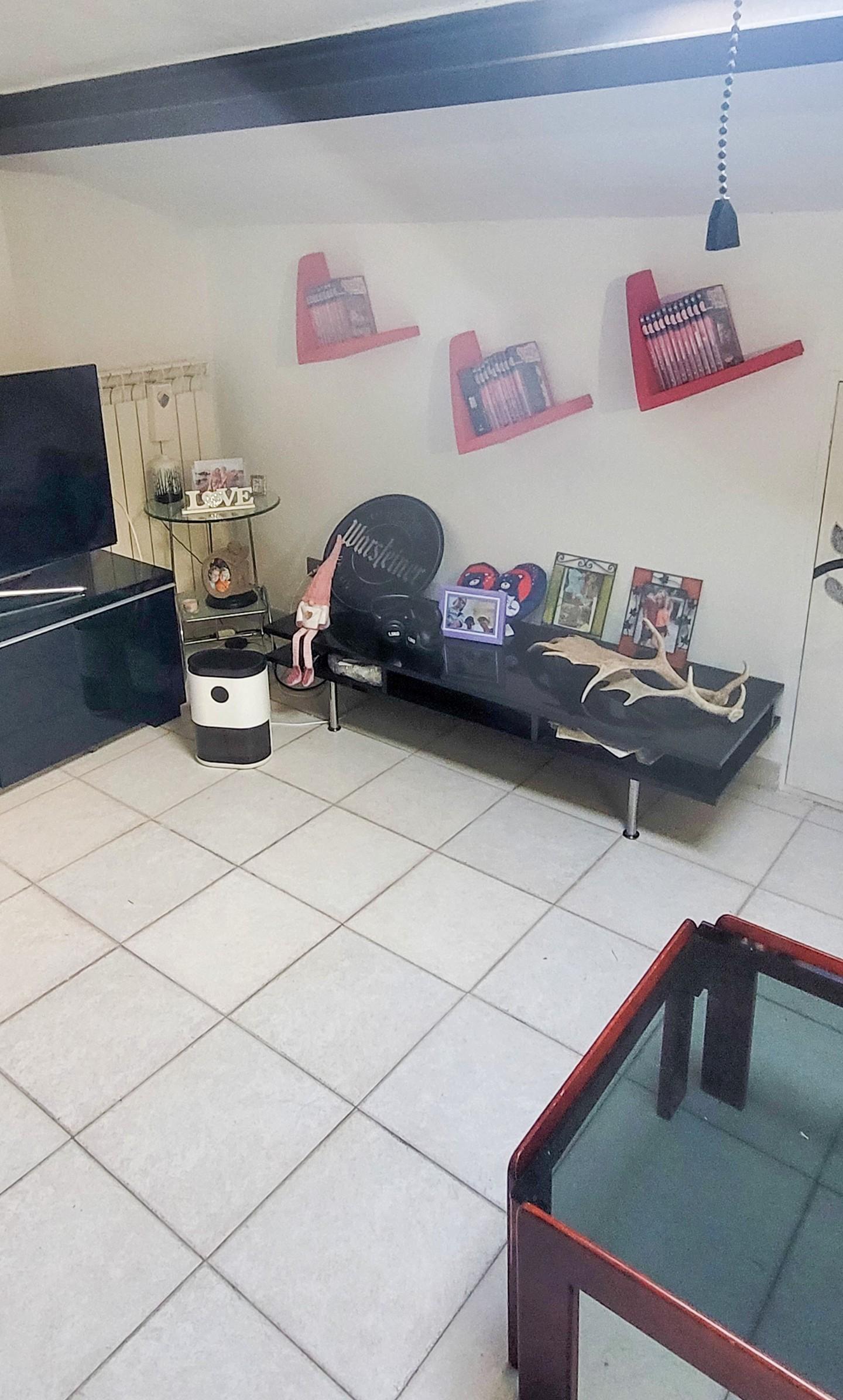 Immagine 21 di Villa in vendita  a San Giuliano Terme