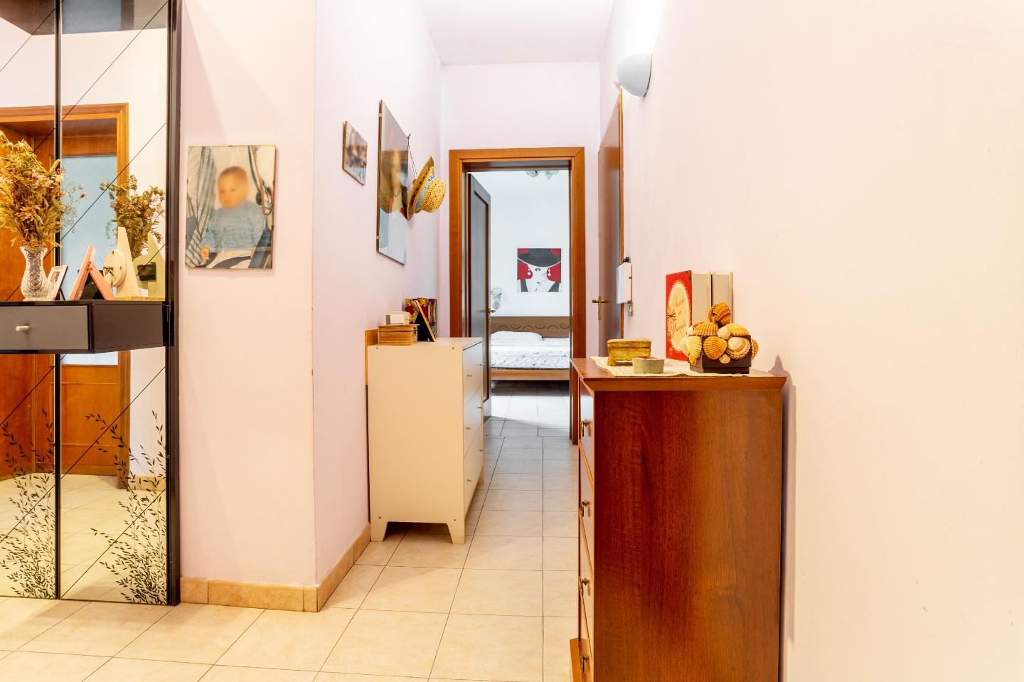 Immagine 4 di Villa in vendita  a San Giuliano Terme