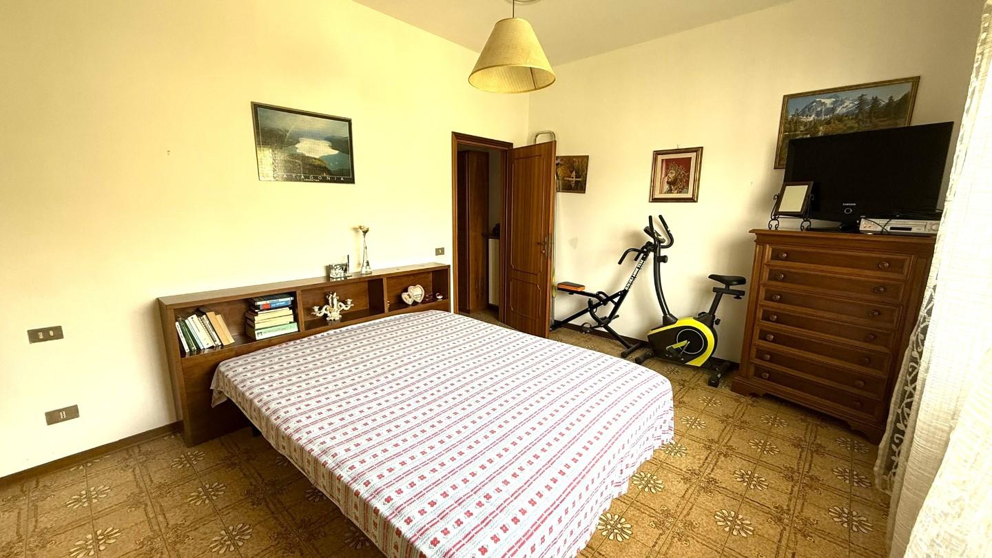 Immagine 14 di Villa in vendita  a Vicopisano