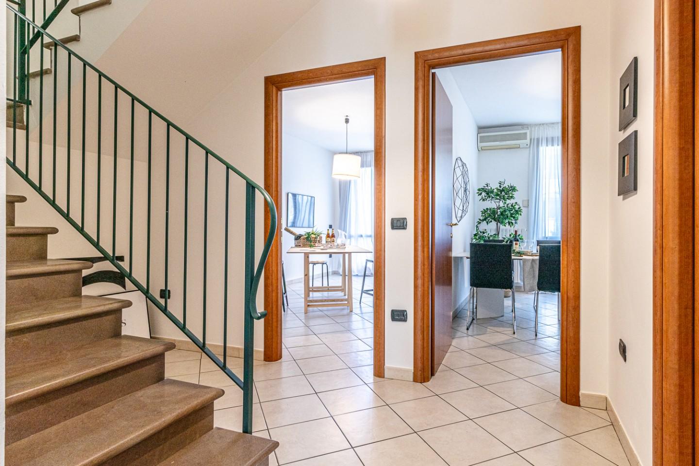 Immagine 16 di Villetta a schiera in vendita  a Santa Croce Sull'arno