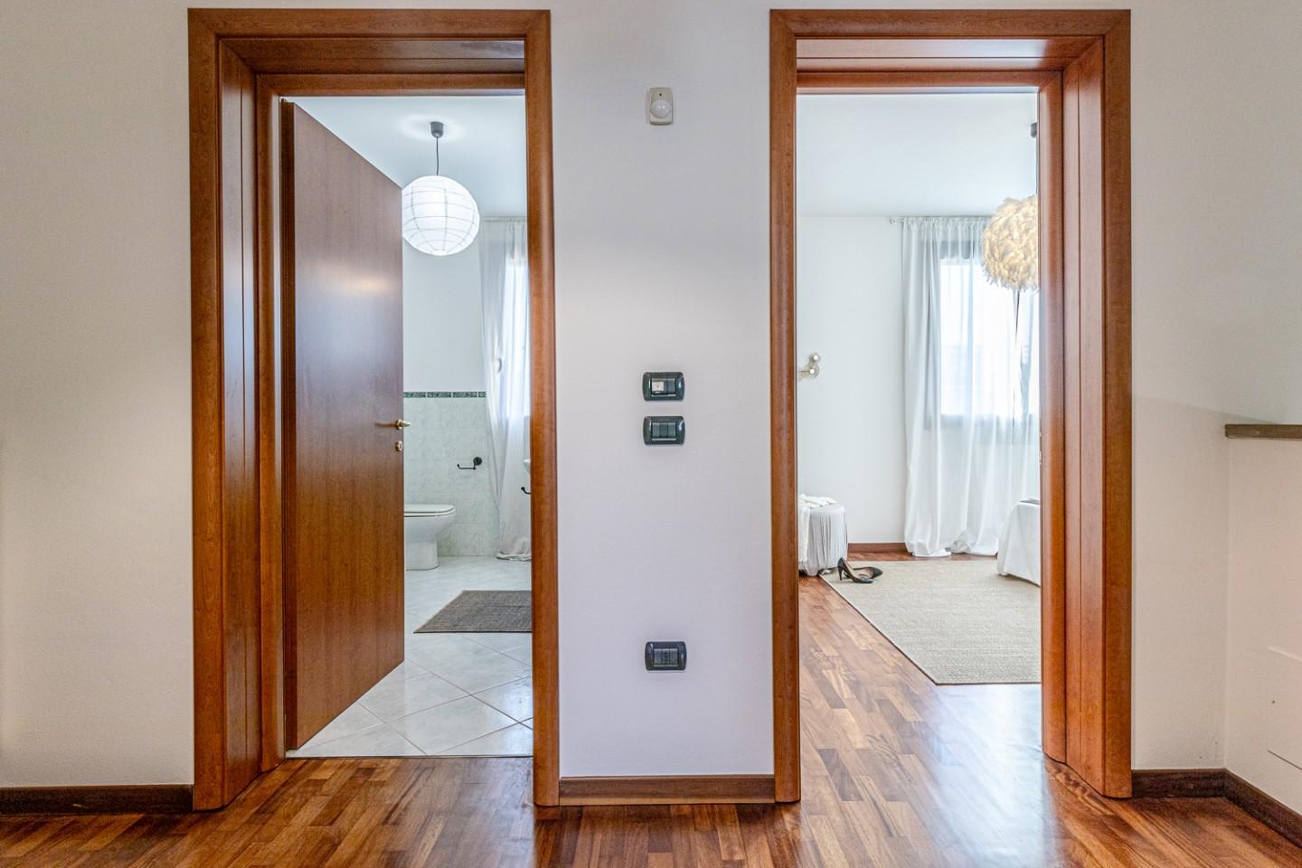 Immagine 39 di Villetta a schiera in vendita  a Santa Croce Sull'arno