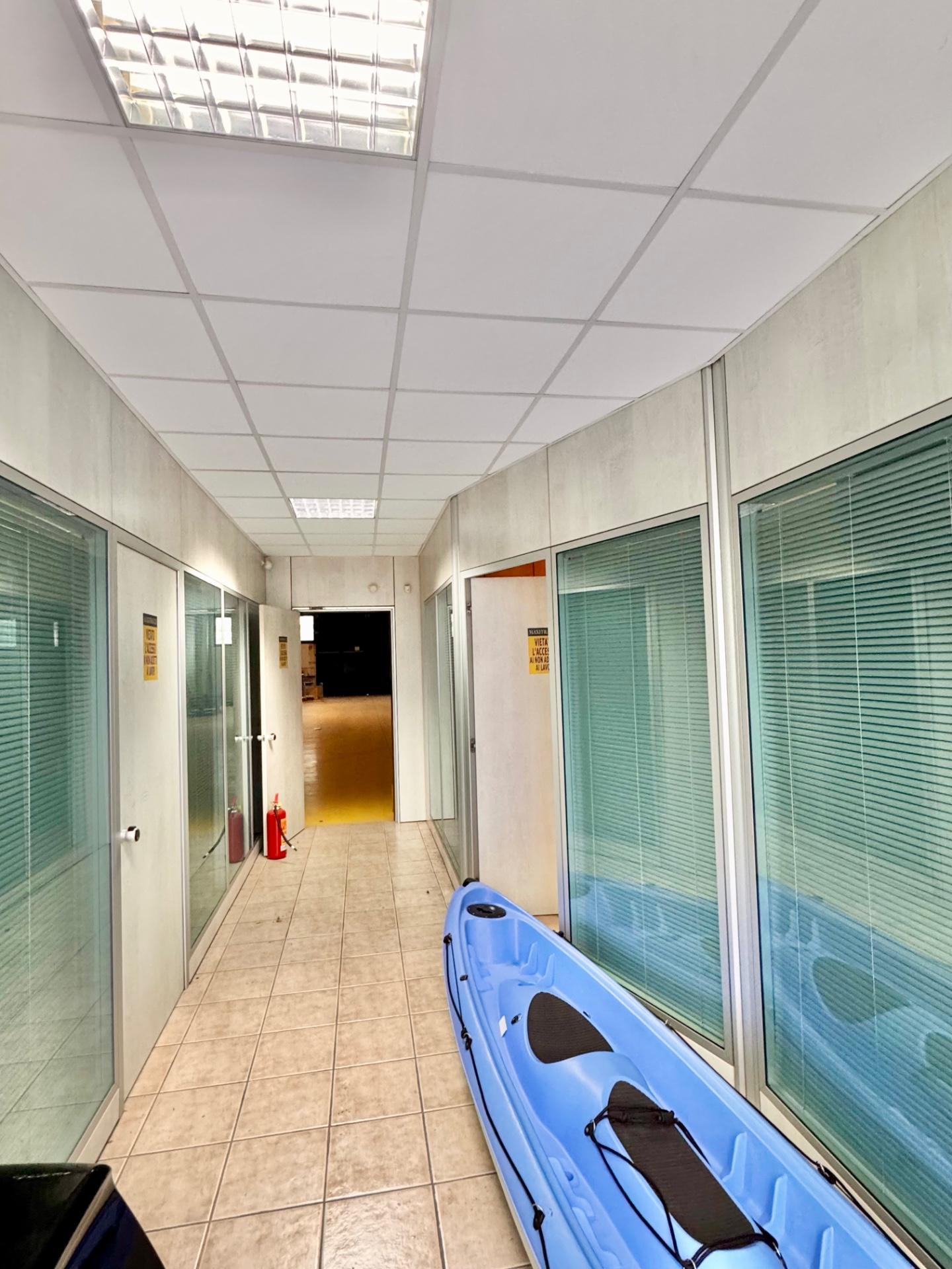 Immagine 8 di Attività artigianale in vendita  a Ponsacco