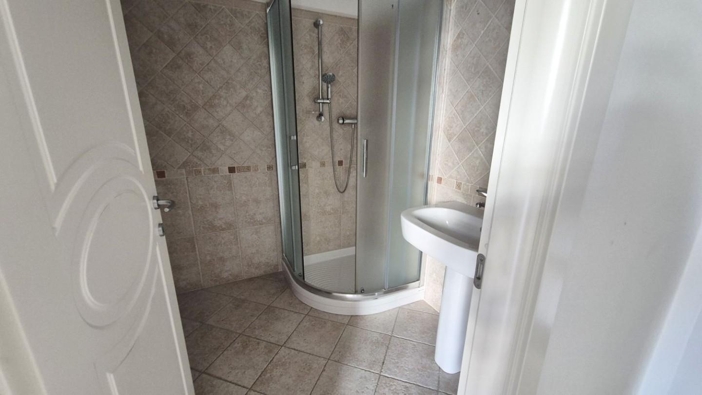 Immagine 147 di Villa in vendita  a Camaiore