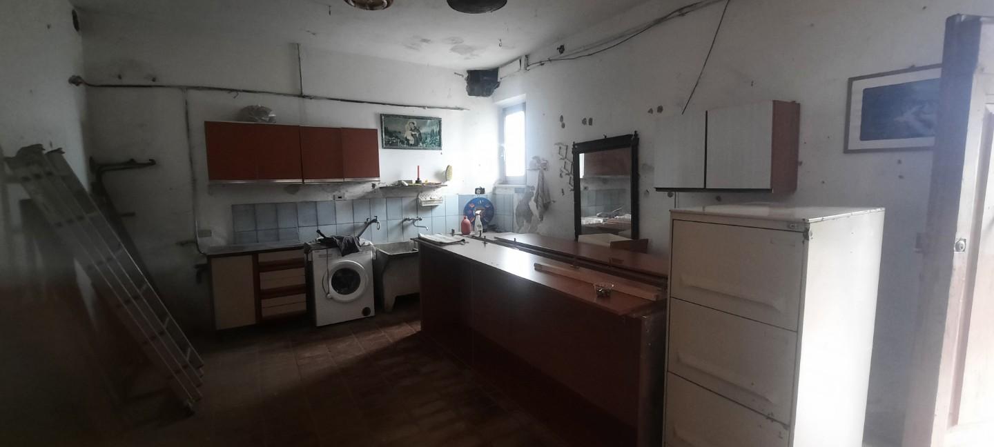 Immagine 14 di Appartamento in vendita  a Montopoli In Val D'arno