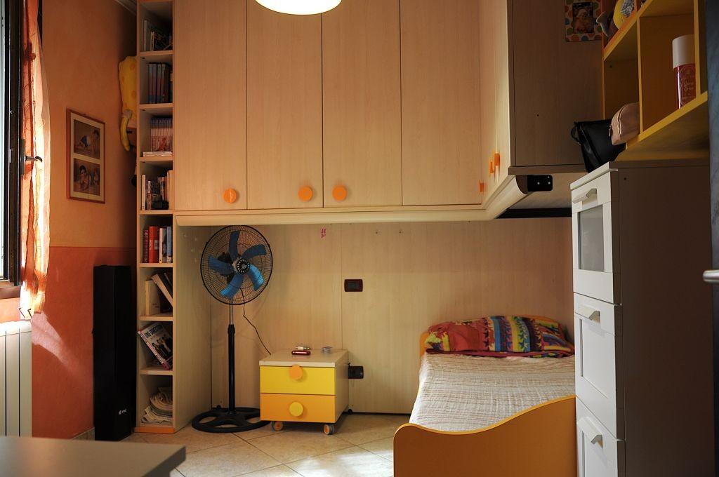 Immagine 14 di Appartamento in vendita  a Colle Di Val D'elsa