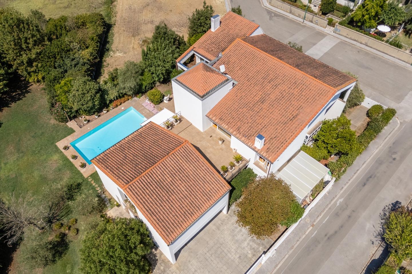 Immagine 4 di Villa in vendita  a Ponsacco