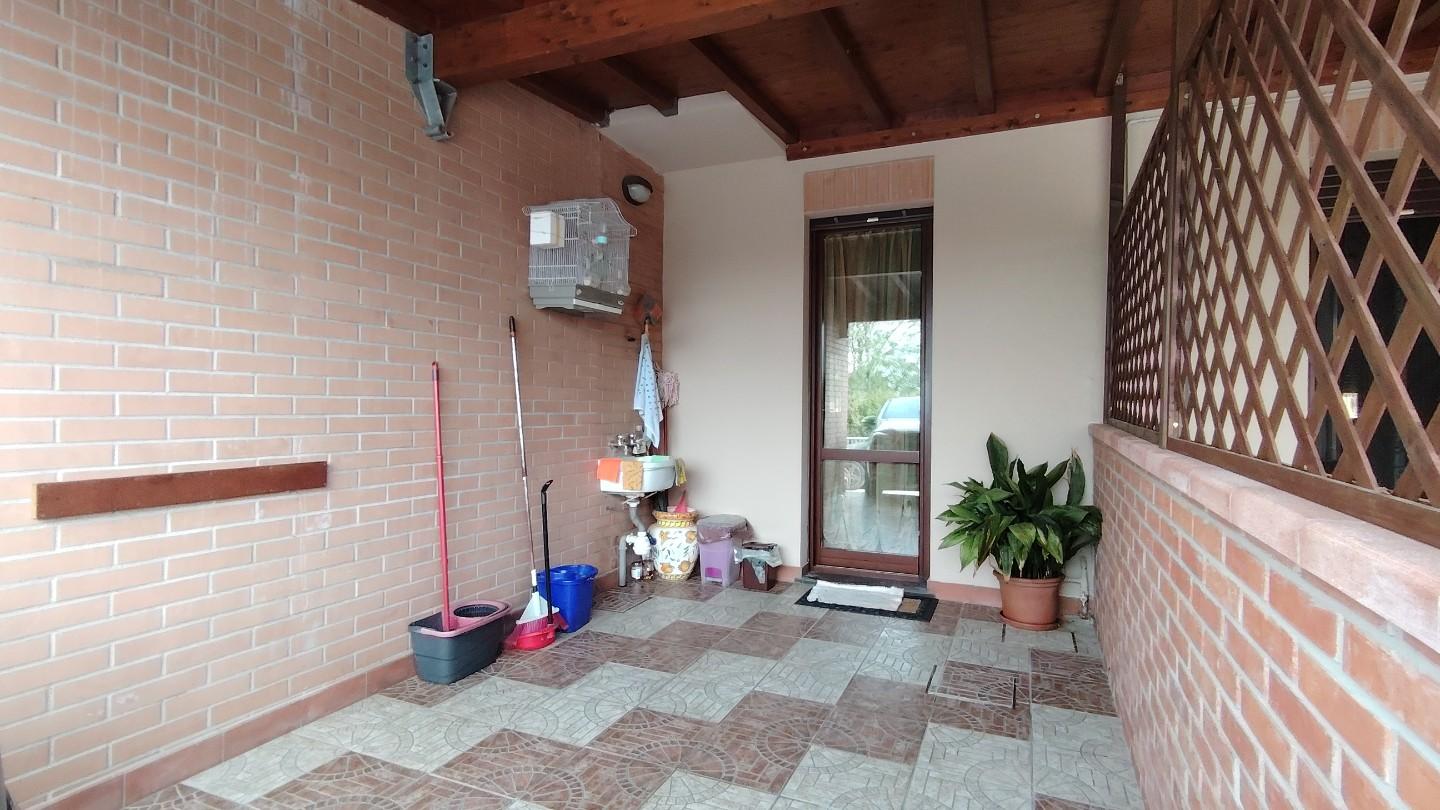 Immagine 13 di Villetta a schiera in vendita  a Santa Maria A Monte