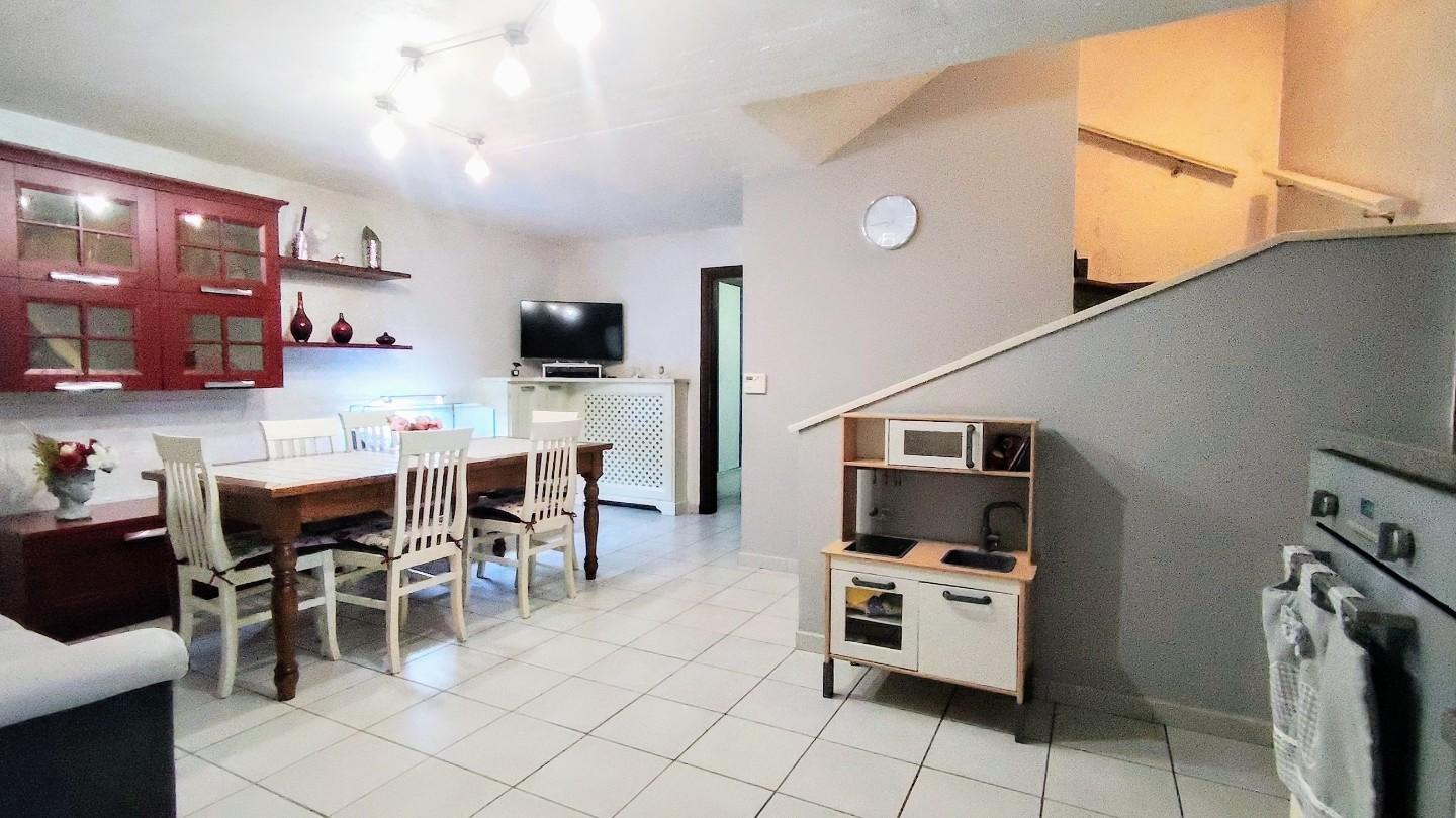 Immagine 29 di Villetta a schiera in vendita  a Santa Maria A Monte