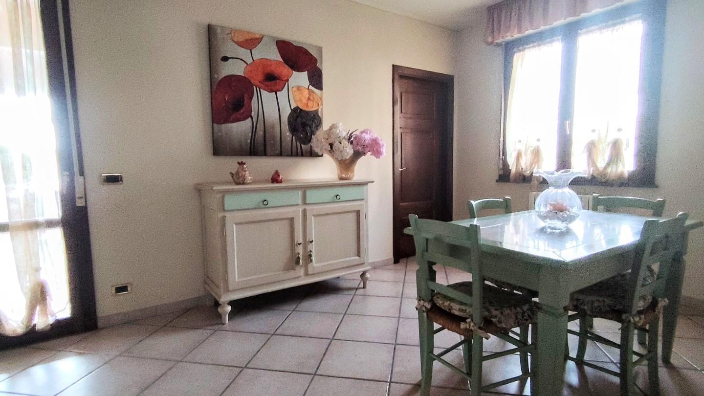 Immagine 12 di Villetta a schiera in vendita  a Santa Maria A Monte