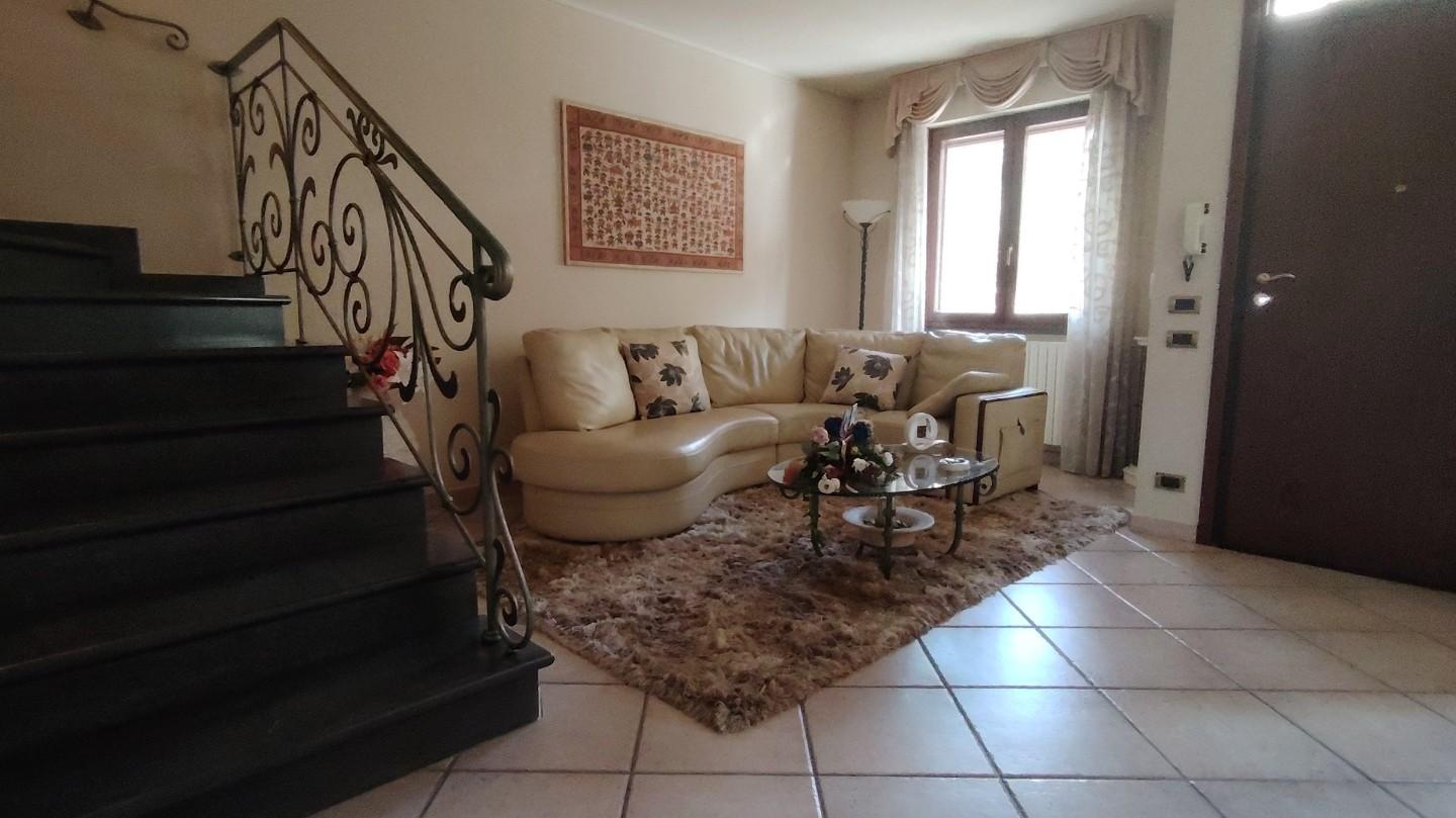 Immagine 6 di Villetta a schiera in vendita  a Santa Maria A Monte