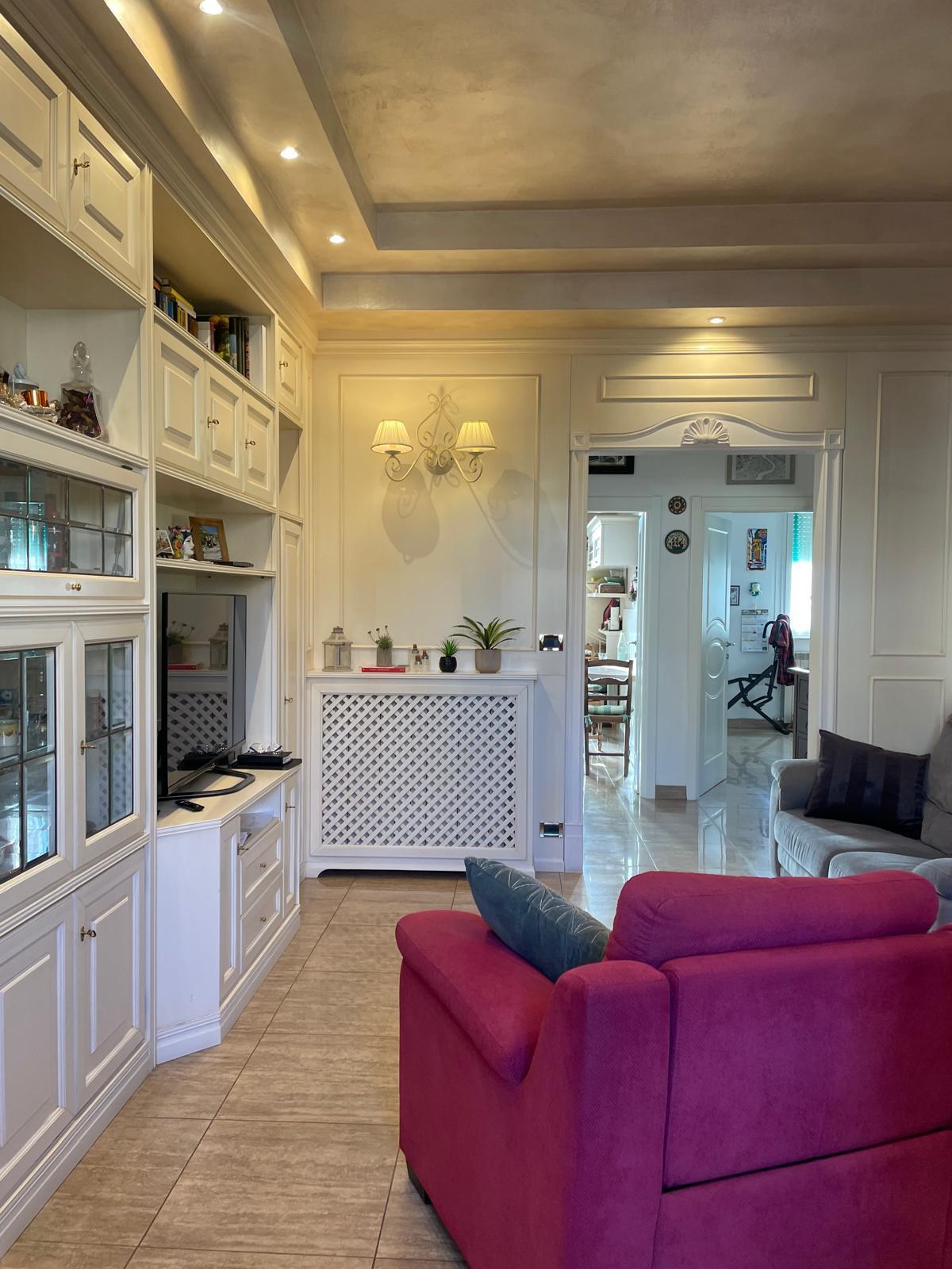 Immagine 1 di Appartamento in vendita  a Livorno