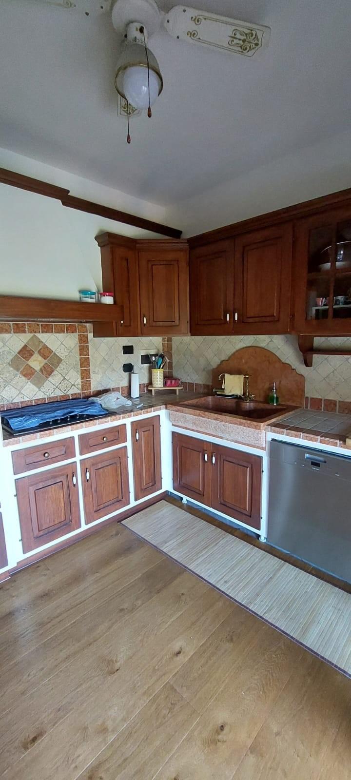 Immagine 4 di Appartamento in affitto  a Carmignano