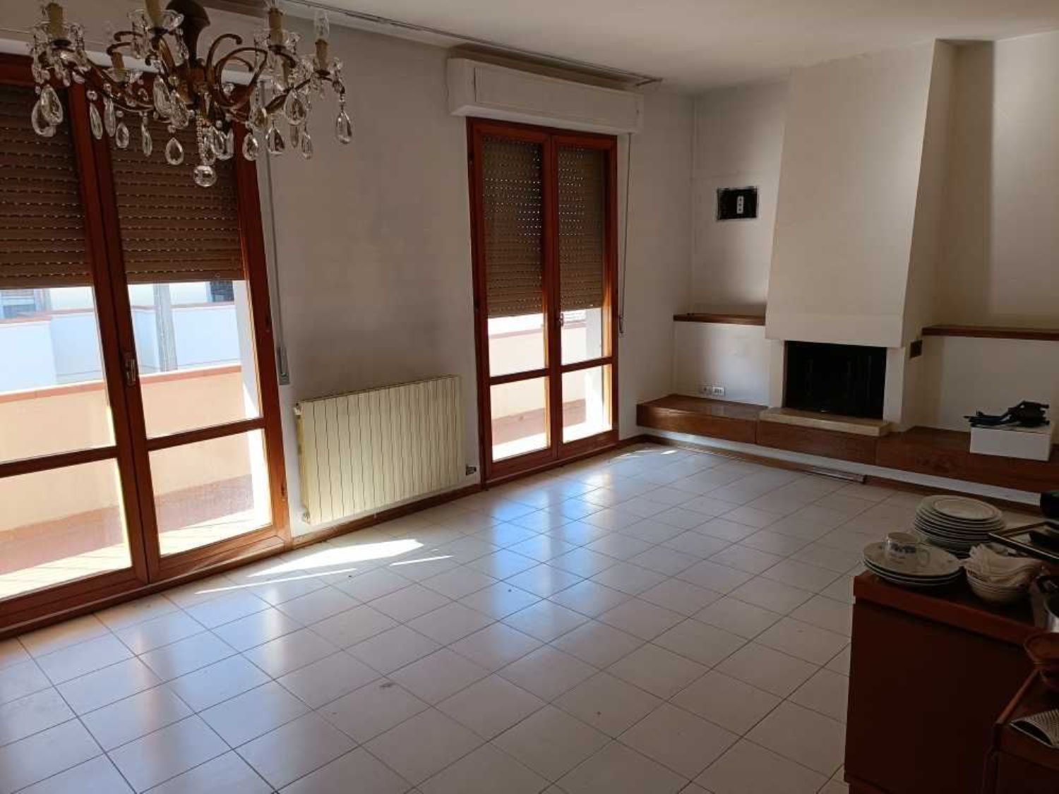 Immagine 13 di Appartamento in vendita  a Massa