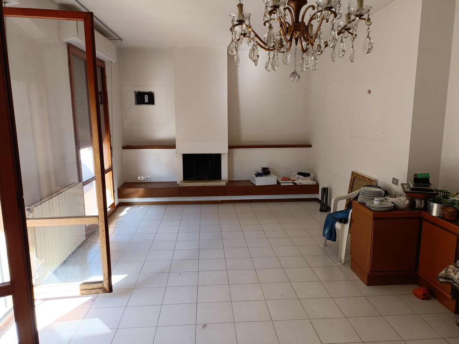 Immagine 5 di Appartamento in vendita  a Massa