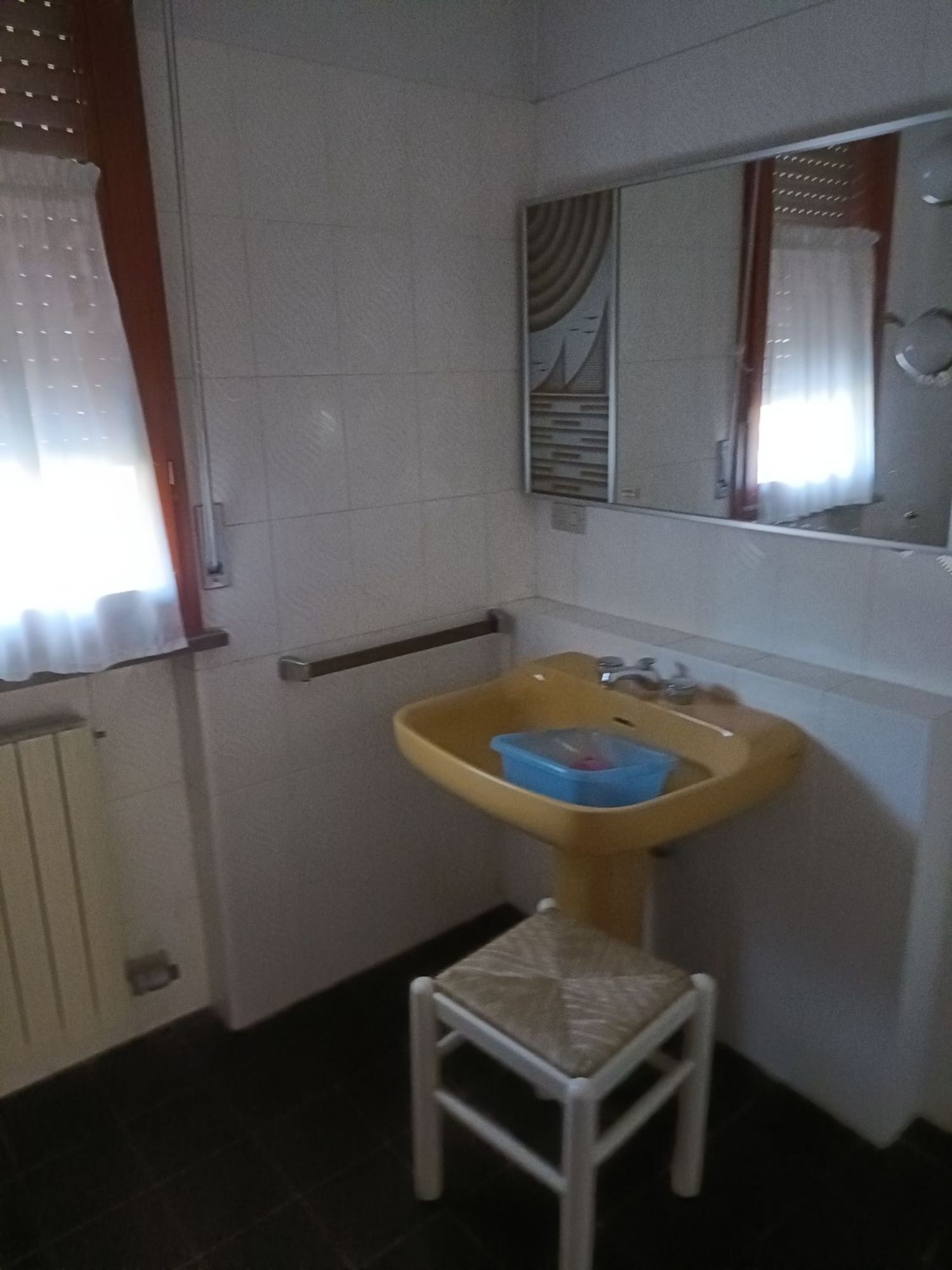 Immagine 10 di Appartamento in vendita  a Massa