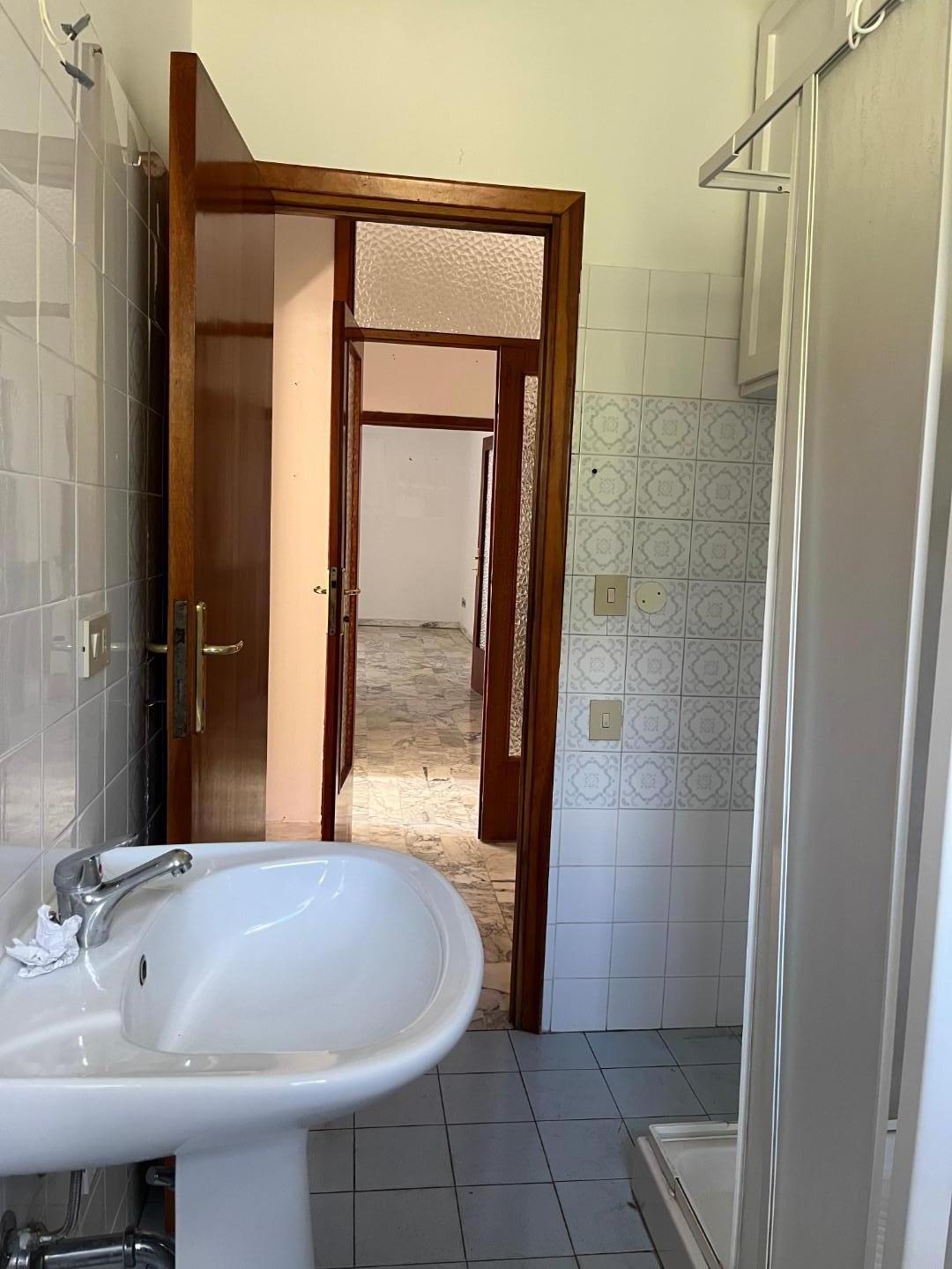 Immagine 14 di Appartamento in vendita  a San Giuliano Terme