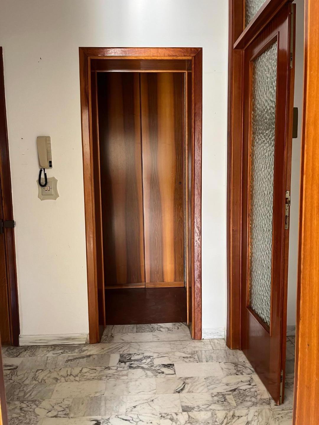 Immagine 6 di Appartamento in vendita  a San Giuliano Terme