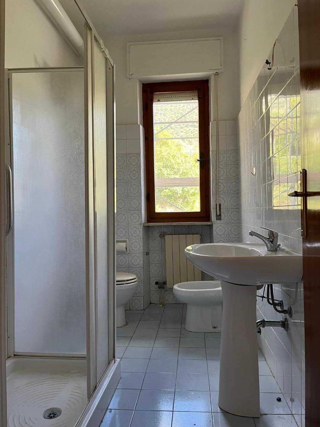 Immagine 13 di Appartamento in vendita  a San Giuliano Terme