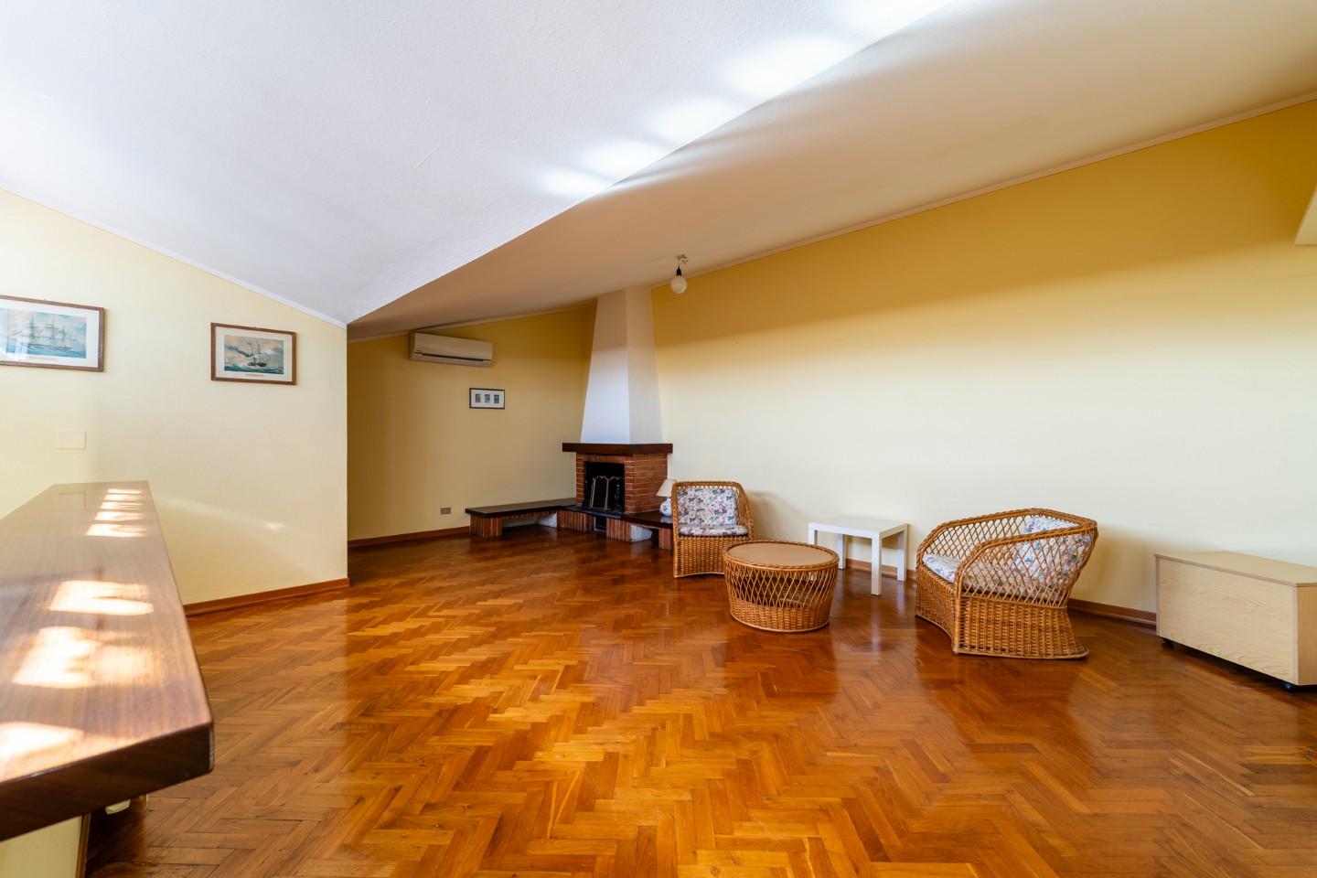 Immagine 5 di Appartamento in vendita  a Ponsacco