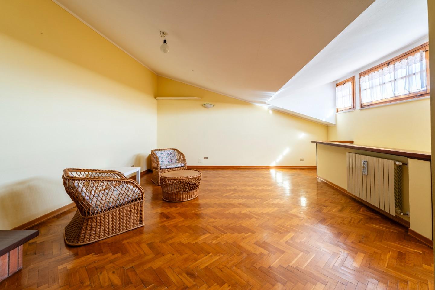 Immagine 17 di Appartamento in vendita  a Ponsacco