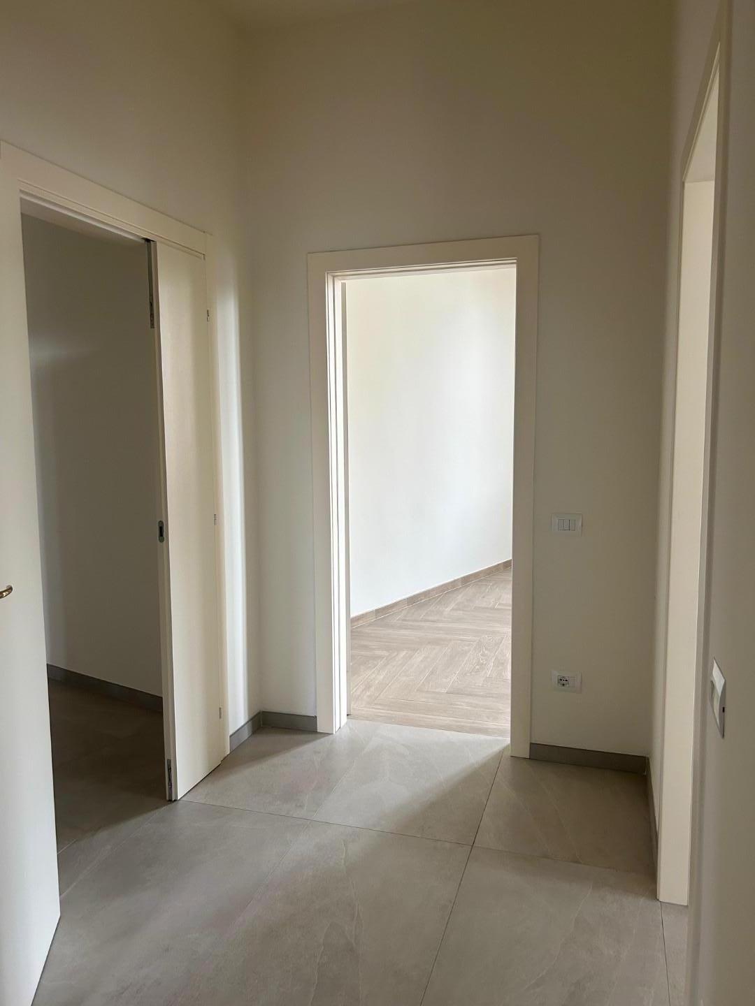 Immagine 58 di Appartamento in affitto  a Empoli