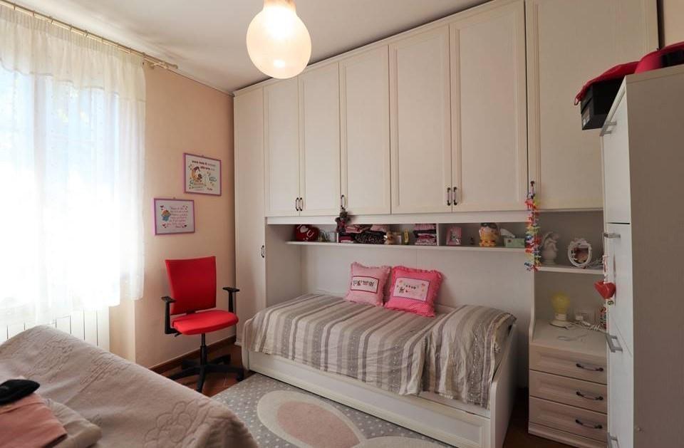 Immagine 11 di Terratetto in vendita  a Vecchiano