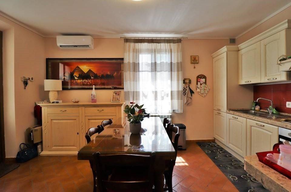 Immagine 4 di Terratetto in vendita  a Vecchiano