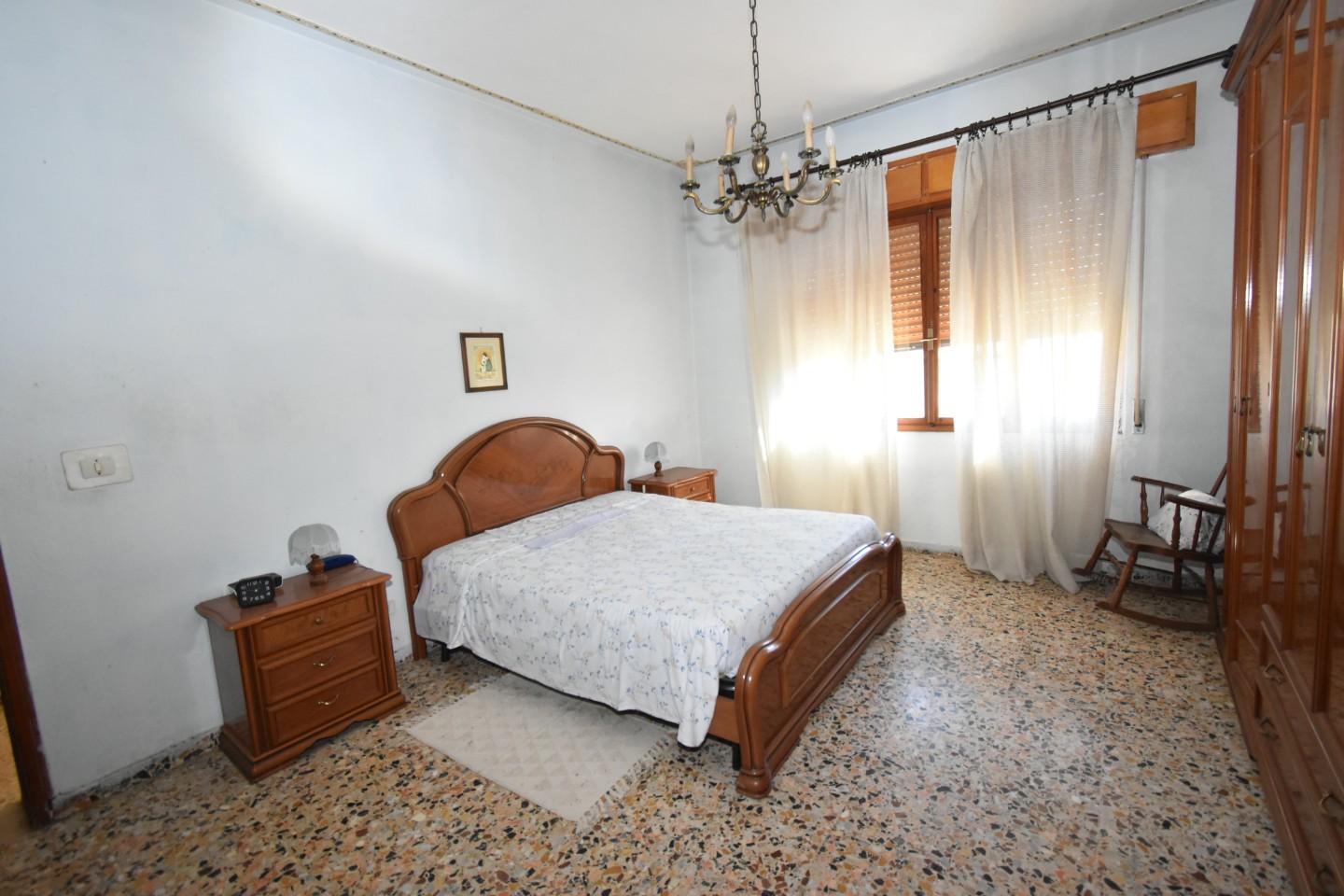 Immagine 18 di Casa indipendente in vendita  a Pisa