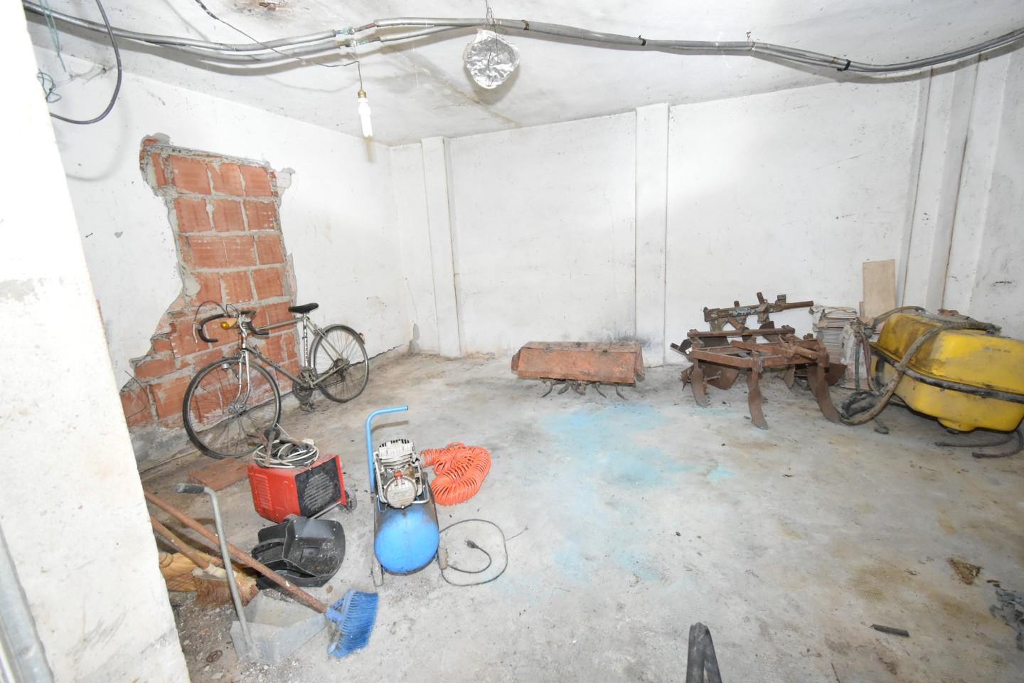 Immagine 26 di Casa indipendente in vendita  a Pisa