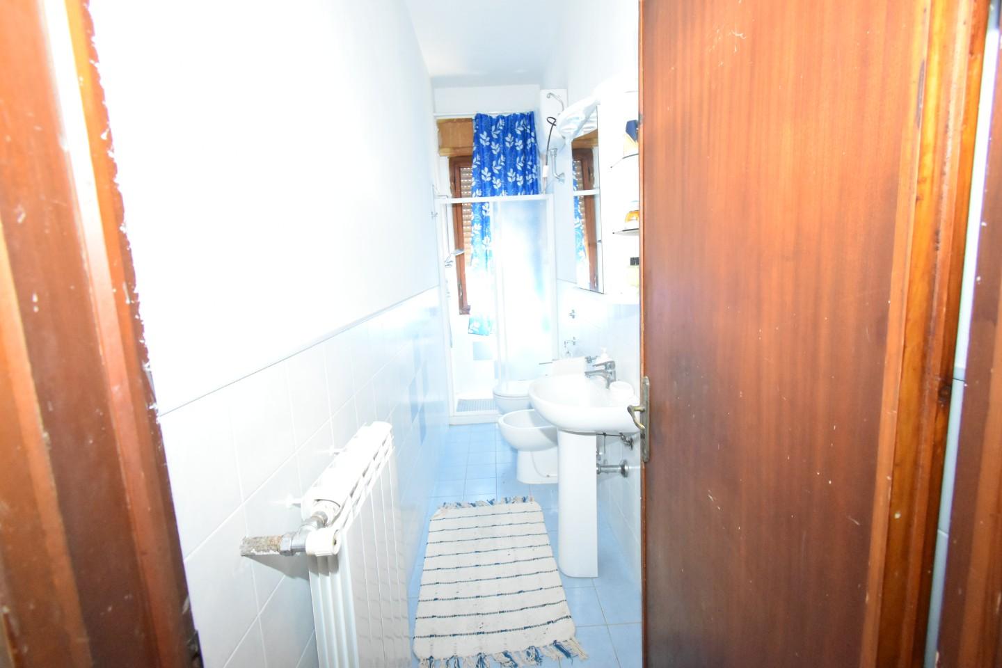 Immagine 19 di Casa indipendente in vendita  a Pisa