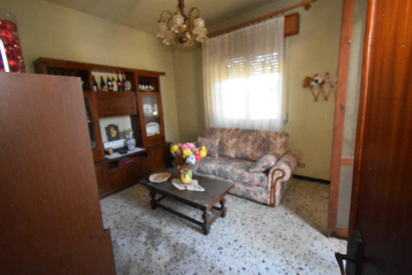 Immagine 20 di Casa indipendente in vendita  a Pisa