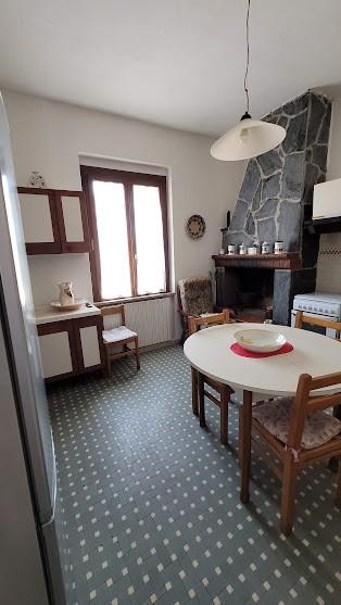 Immagine 4 di Porzione di casa in affitto  a Vezzano Ligure