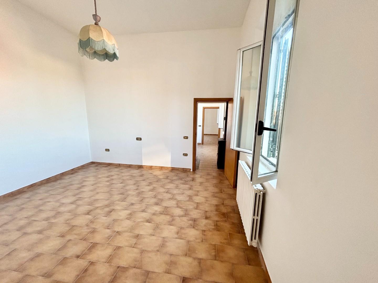 Immagine 15 di Porzione di casa in vendita  a Montopoli In Val D'arno